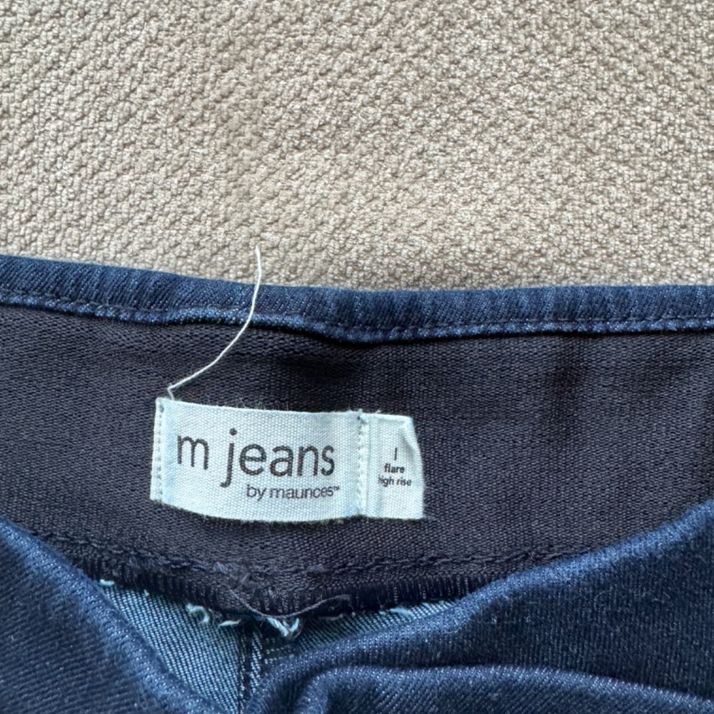 Barely used clothes - Picture 15 of 16